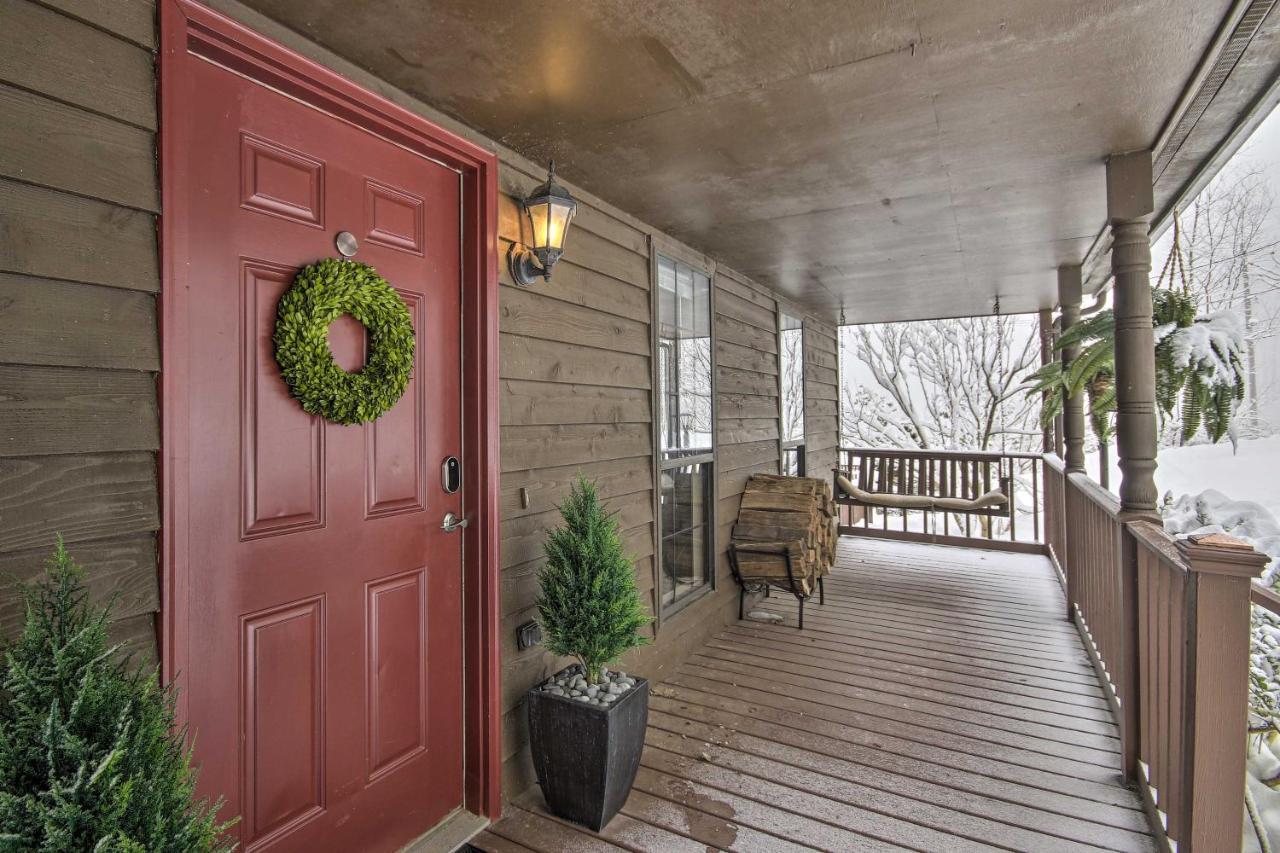 Modern Mountain Retreat With Deck And Hot Tub! Villa Chester Gap Exterior foto